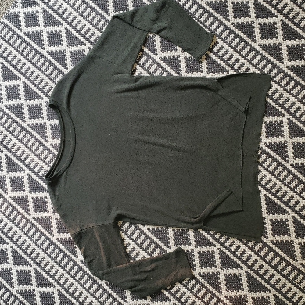 American Eagle sweater